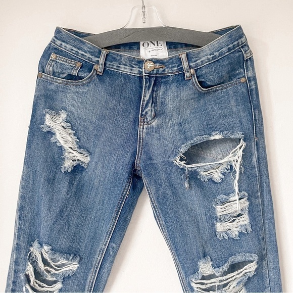One TEASPOON Awesome Baggies Blue Medium Wash Boyfriend Distressed Jeans Sz 27 - Picture 5 of 9